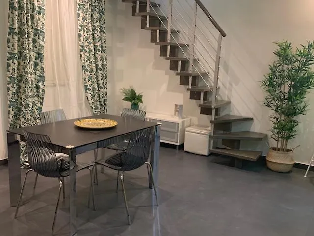 Si.House Villa Palermo 0*,